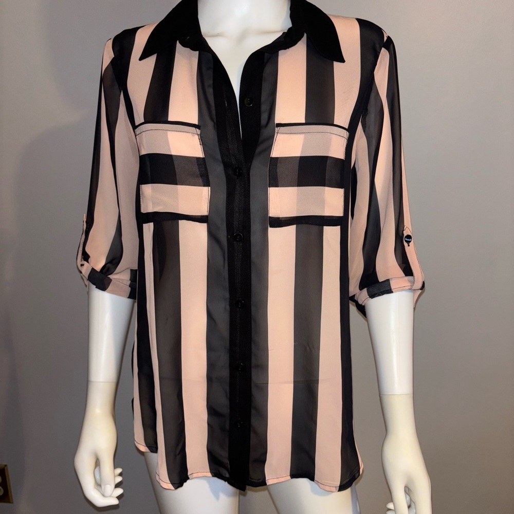 by & by Tan and Black Boxy Blouse with Cuffed Sleeves